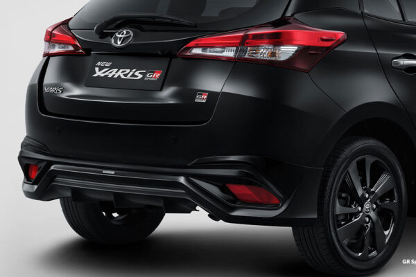 NEW YARIS GR SPORT