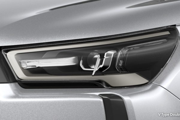 NEW HILUX DOUBLE CABIN